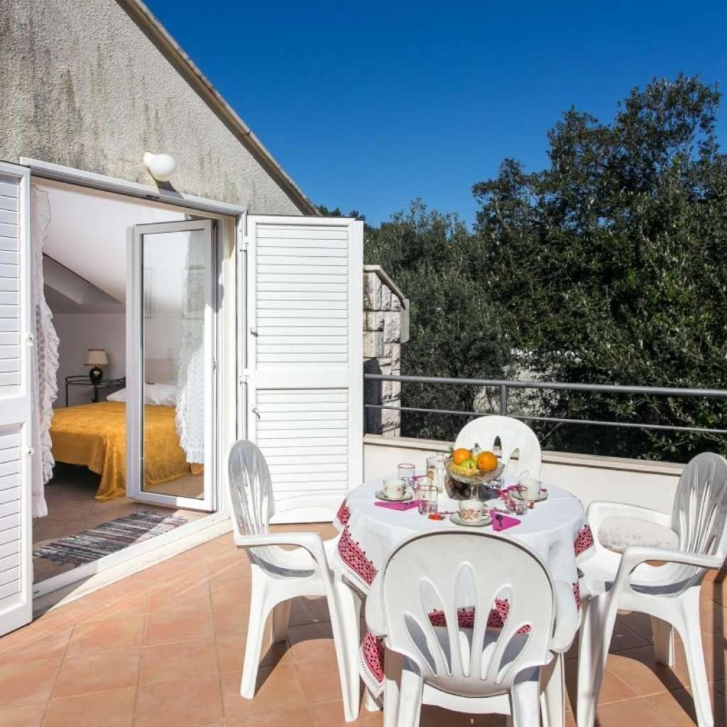 Apartments Marija - 50M From Beach Затон Экстерьер фото